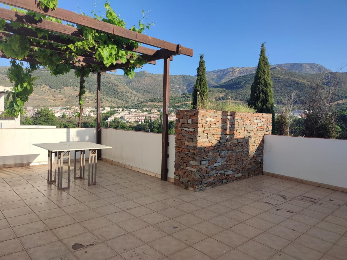 El Domingo En El Valle Fondón المظهر الخارجي الصورة